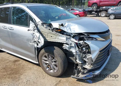 2021 Toyota Sienna Le из США, поврежденный, VIN 5TDKRKEC9MS056714